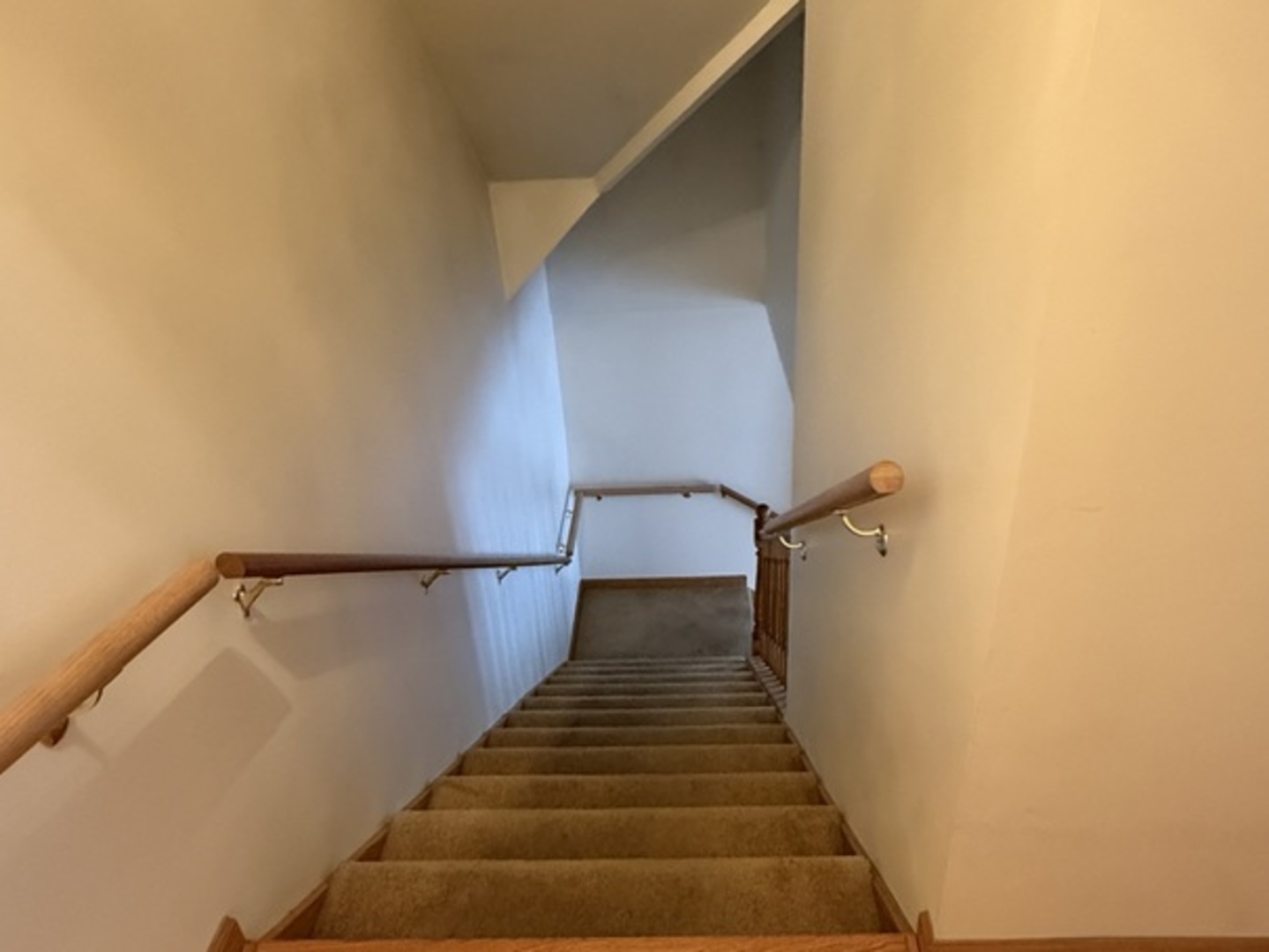 125 Maple Court #1, Geneva, IL 60134