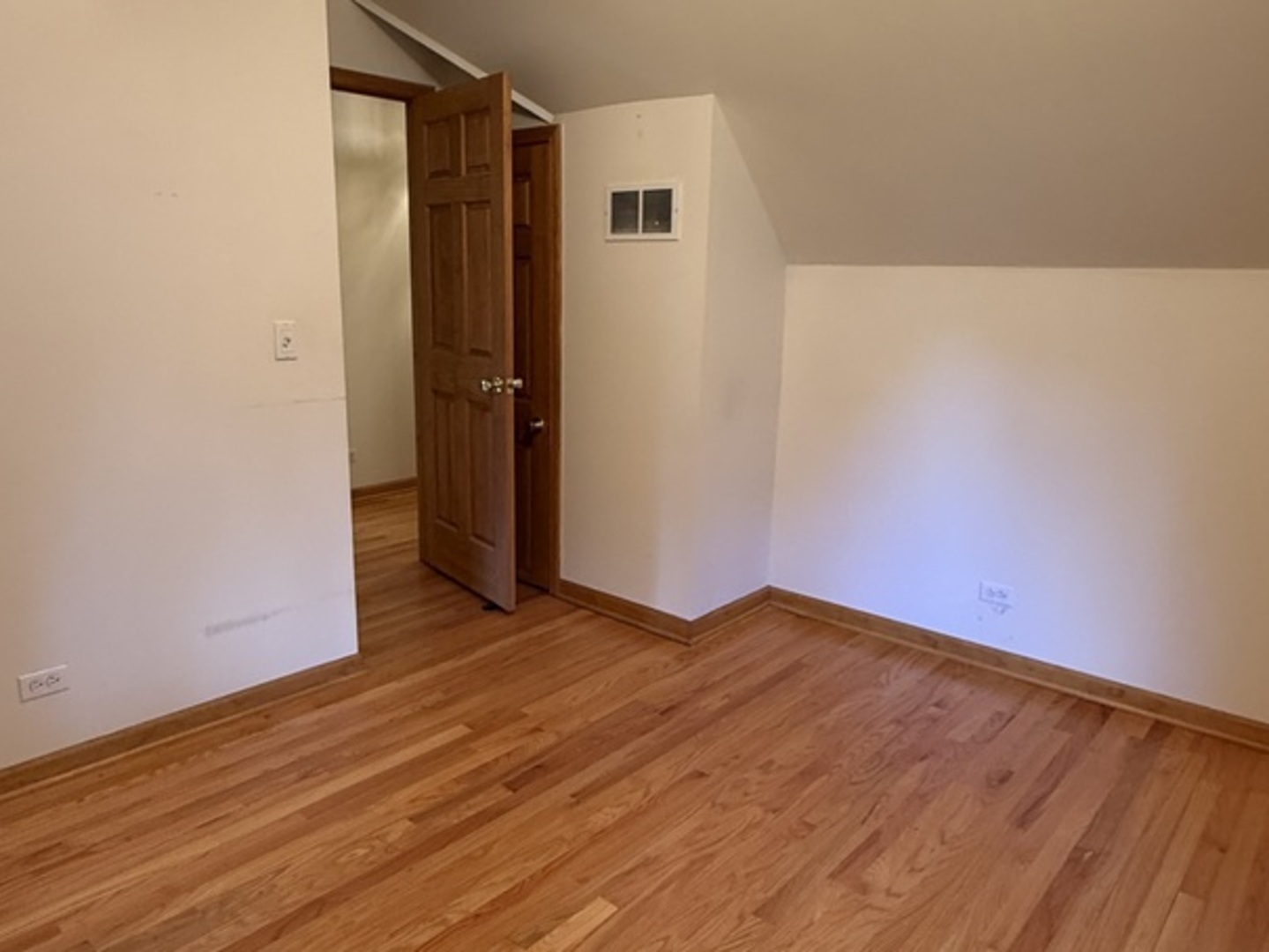 125 Maple Court #1, Geneva, IL 60134