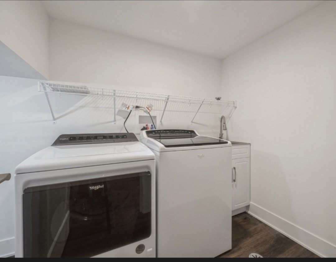 7728 W TALCOTT Avenue, Chicago, IL 60631