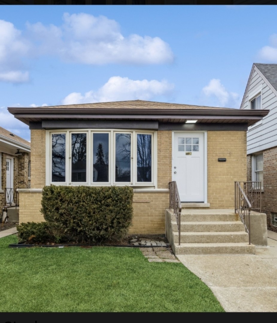 7728 W TALCOTT Avenue, Chicago, IL 60631