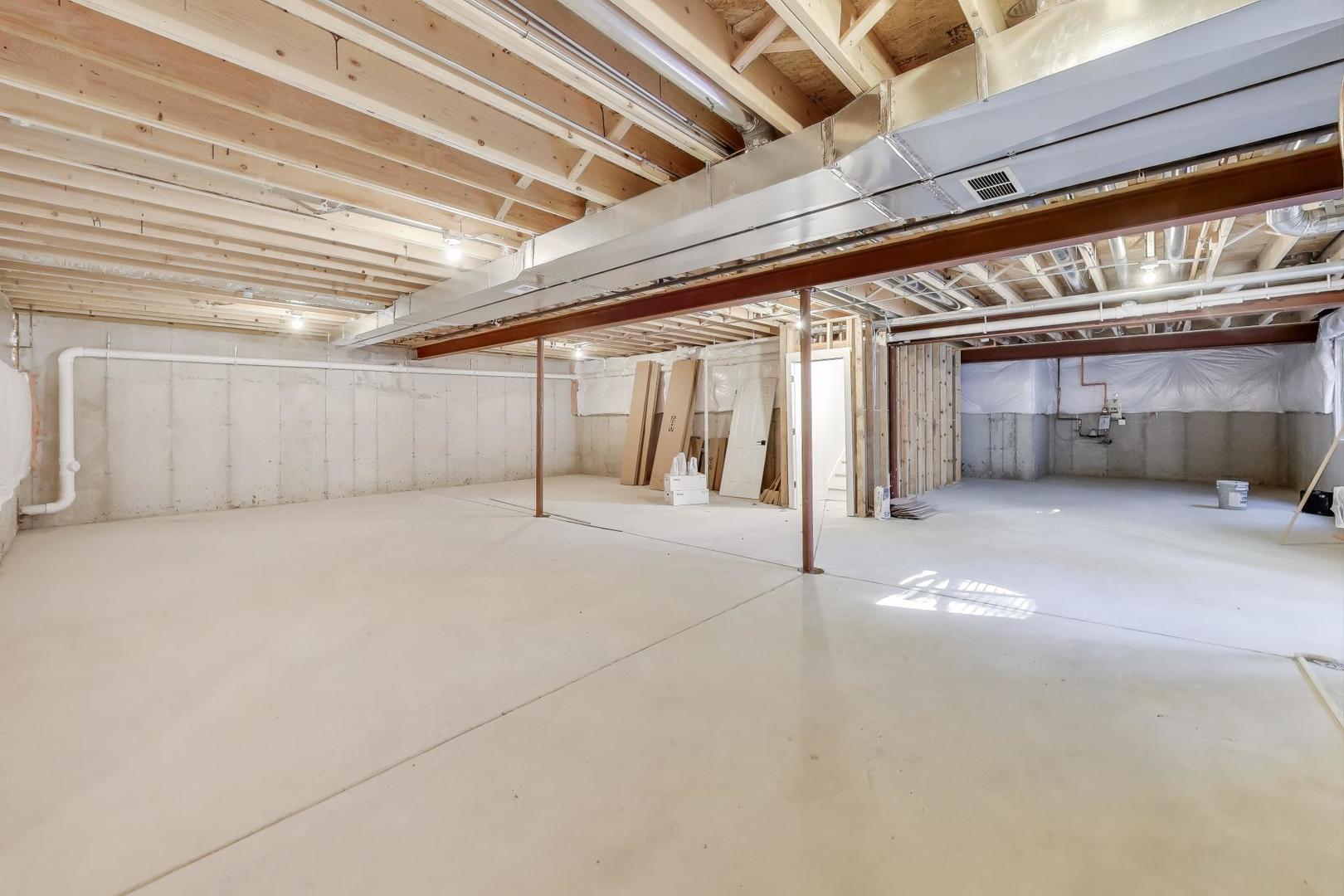 902 N Quentin Street, Palatine, IL 60067