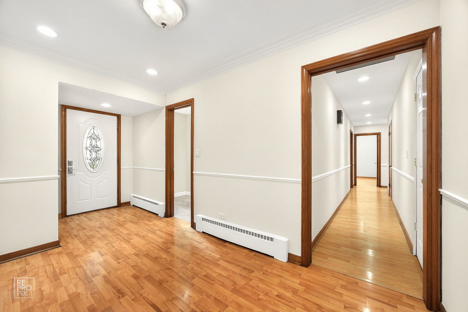 17w120 Woodland Avenue, Bensenville, IL 60106