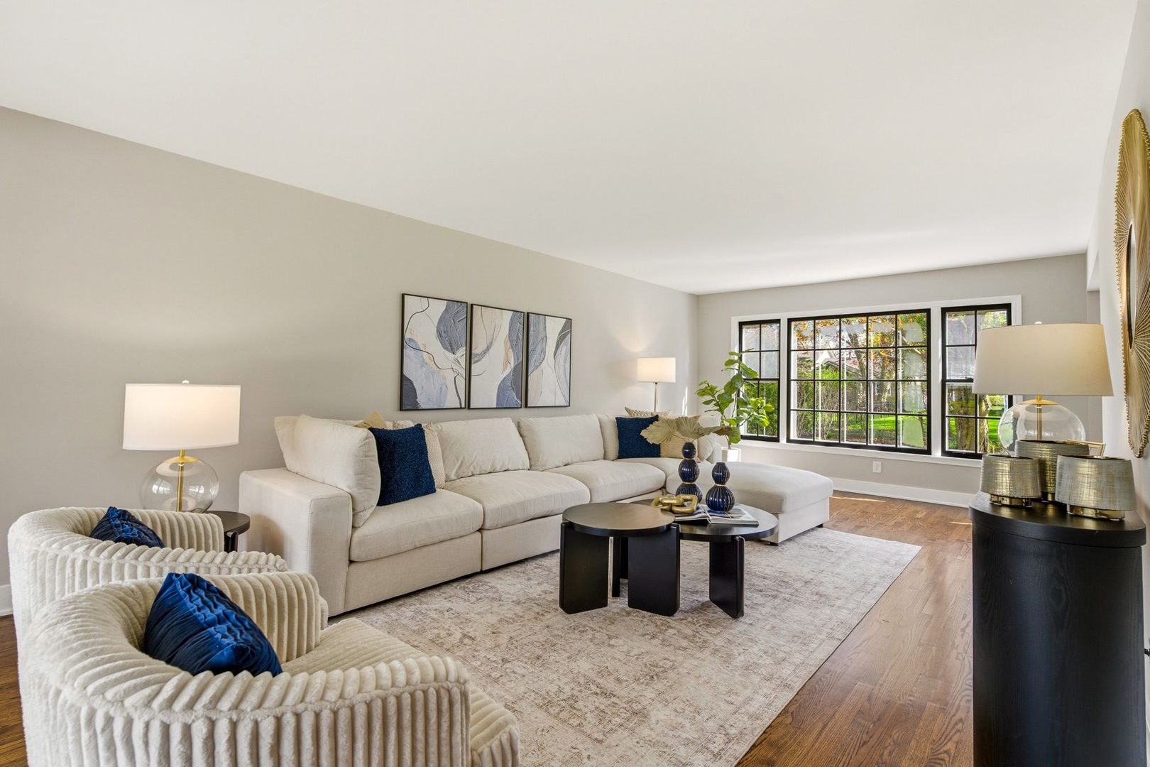 2302 Sudbury Lane, Geneva, IL 60134