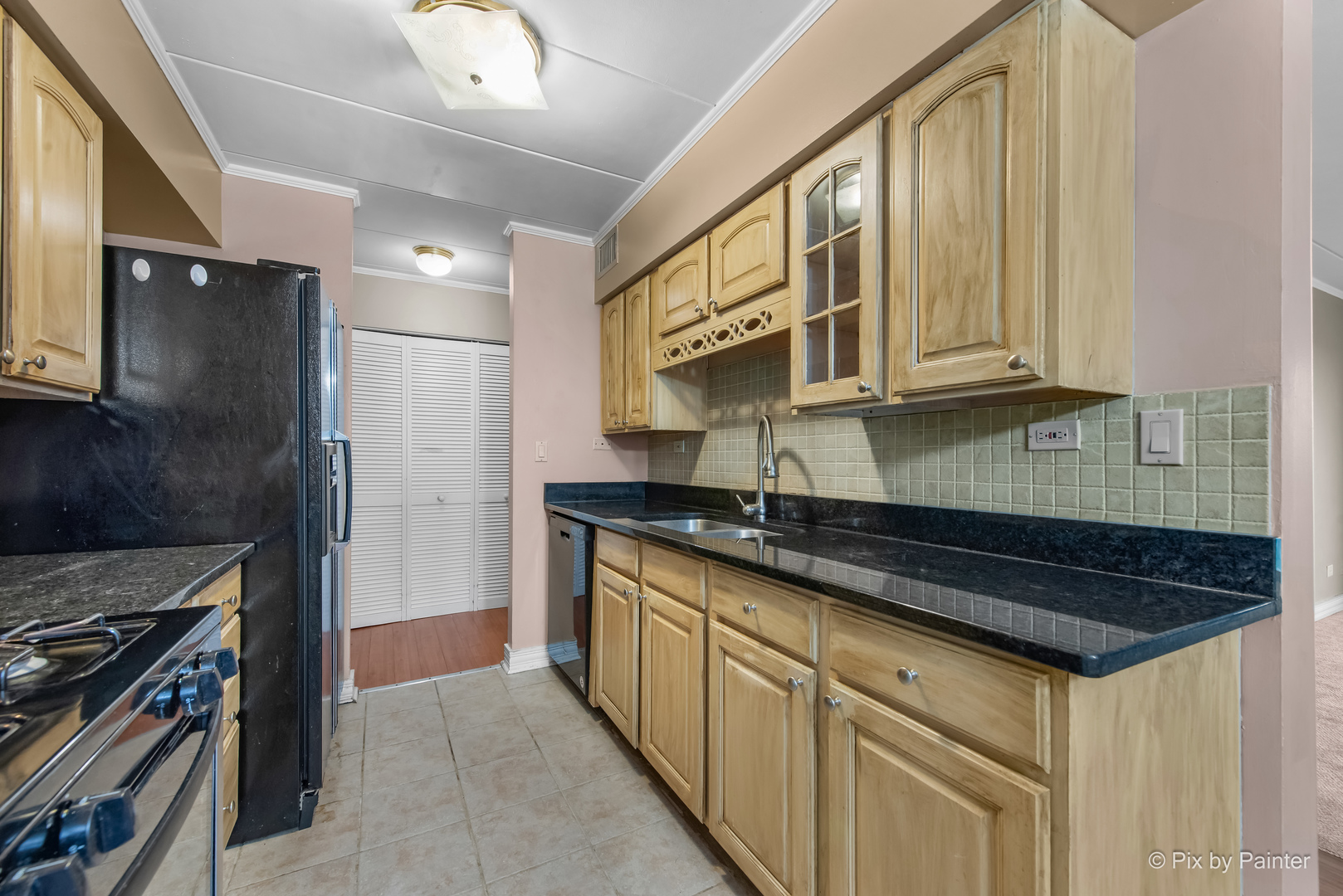 300 S Roselle Road #514, Schaumburg, IL 60193