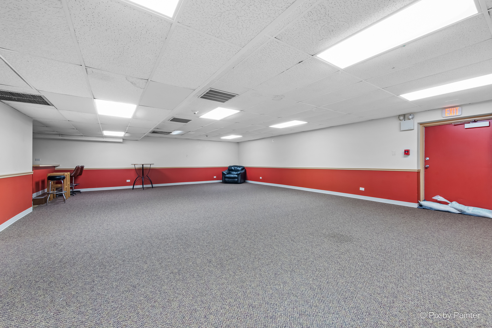 300 S Roselle Road #514, Schaumburg, IL 60193