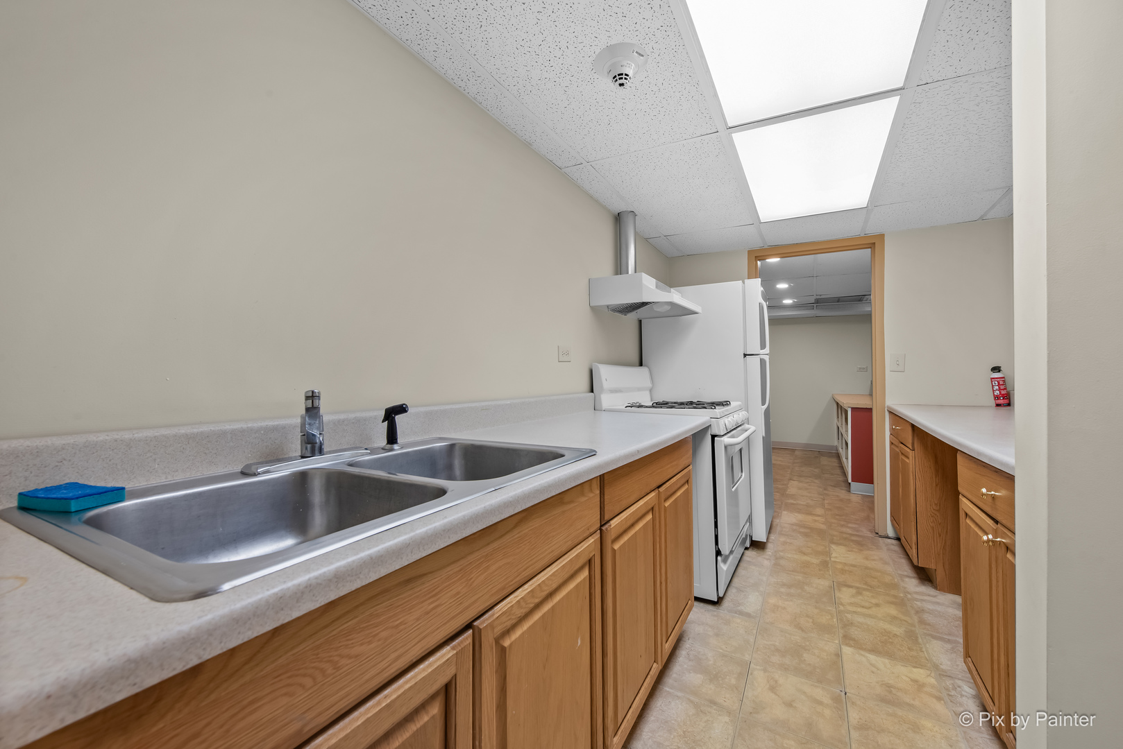 300 S Roselle Road #514, Schaumburg, IL 60193