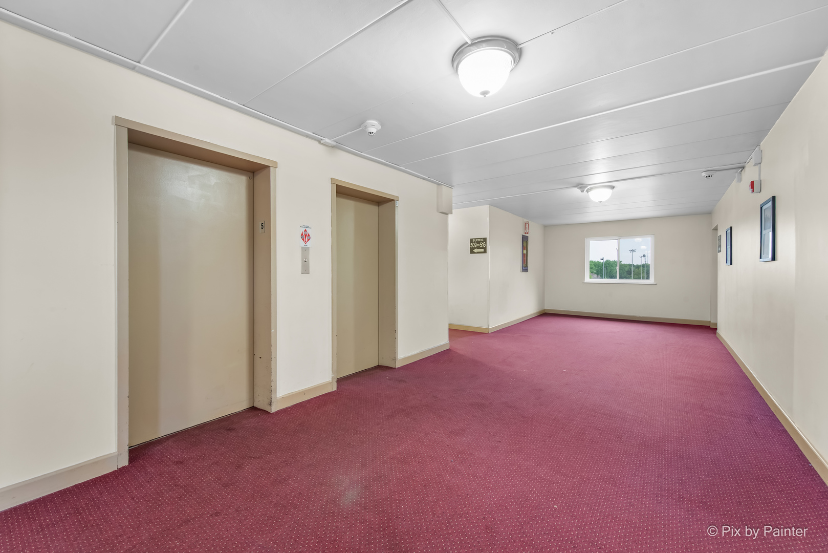 300 S Roselle Road #514, Schaumburg, IL 60193