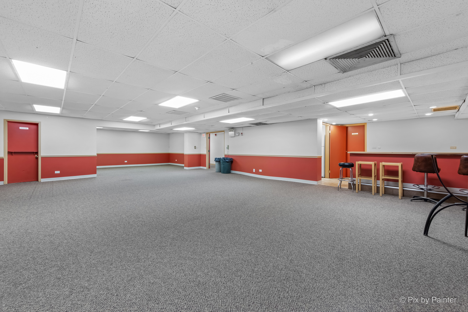 300 S Roselle Road #514, Schaumburg, IL 60193