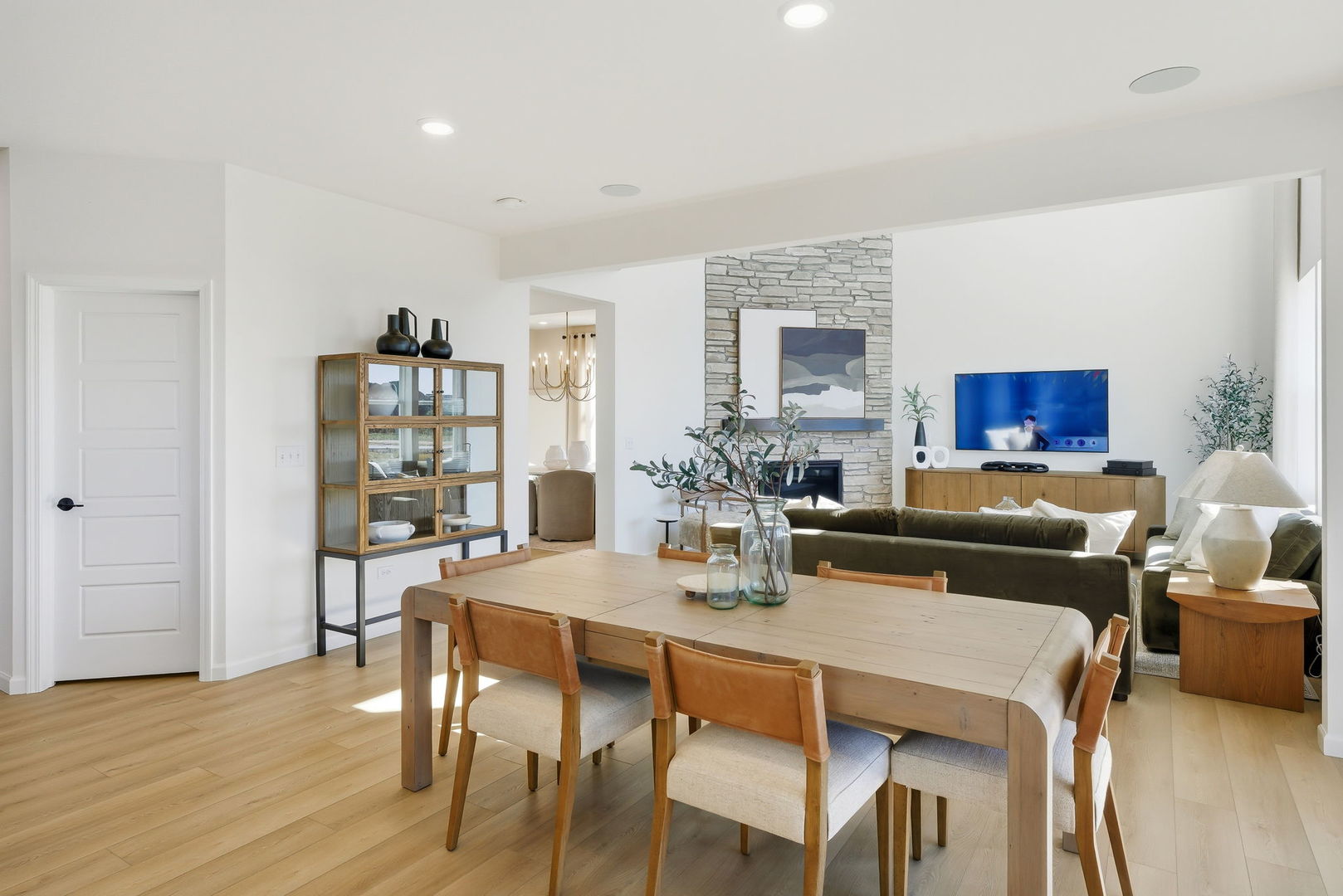 605 Redtop Way, Bolingbrook, IL 60490