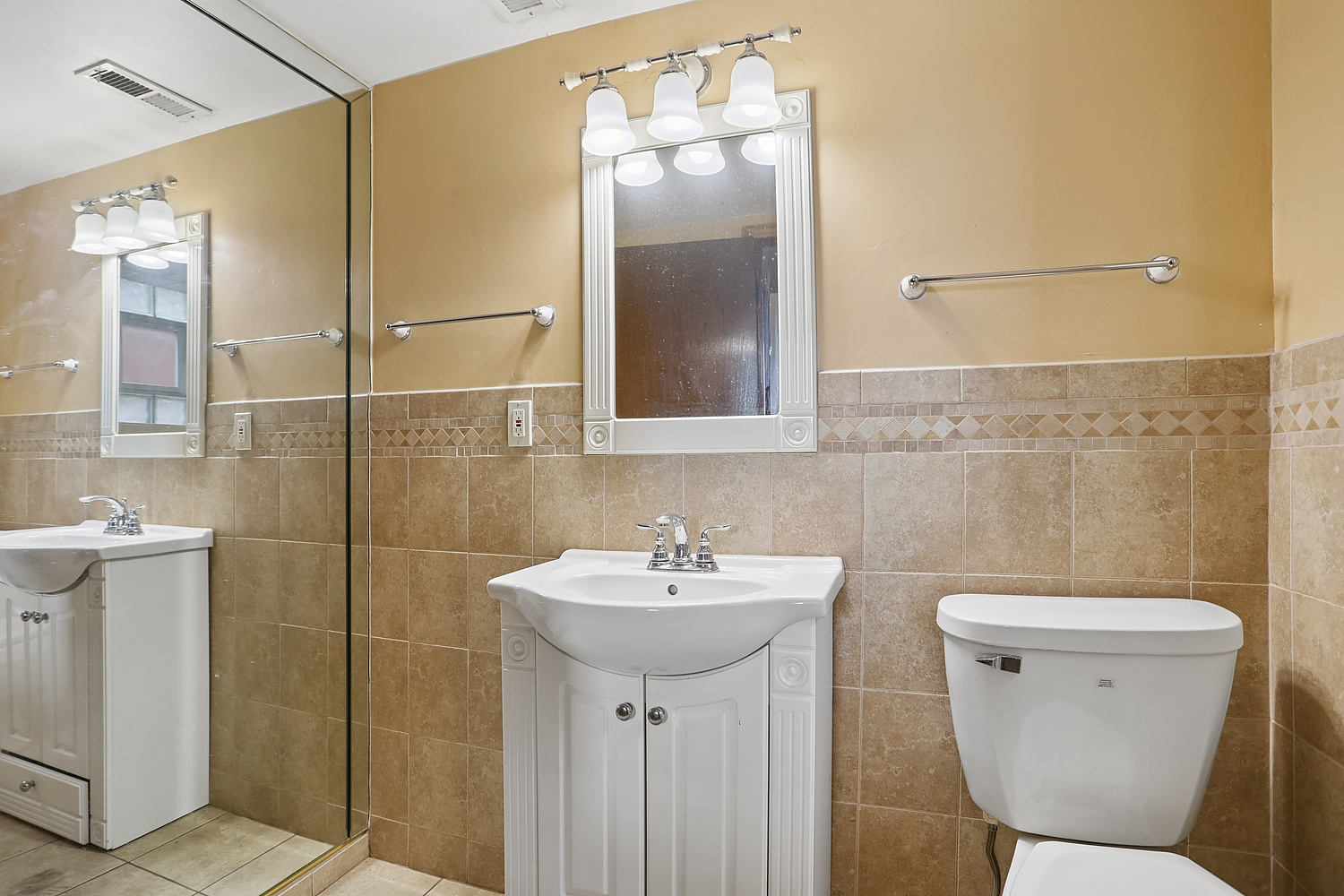 12154 S Justine Street, Chicago, IL 60643