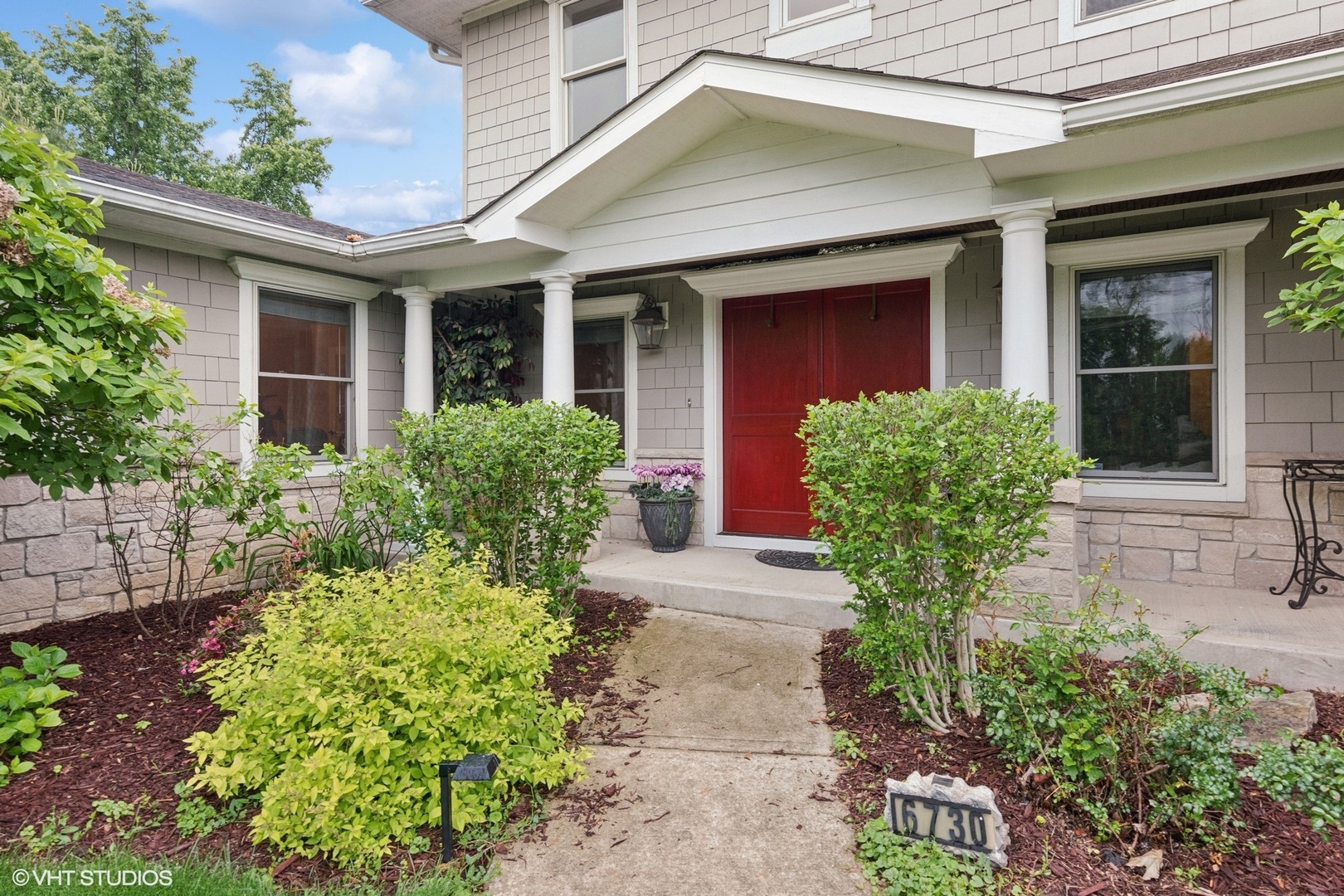 6730 S Madison Street, Willowbrook, IL 60527