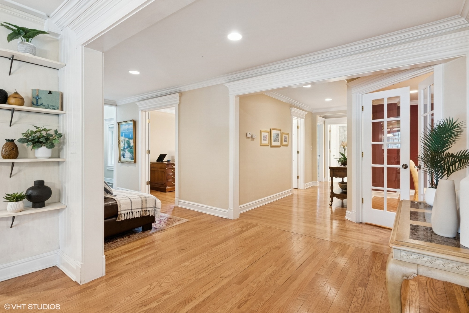 6730 S Madison Street, Willowbrook, IL 60527