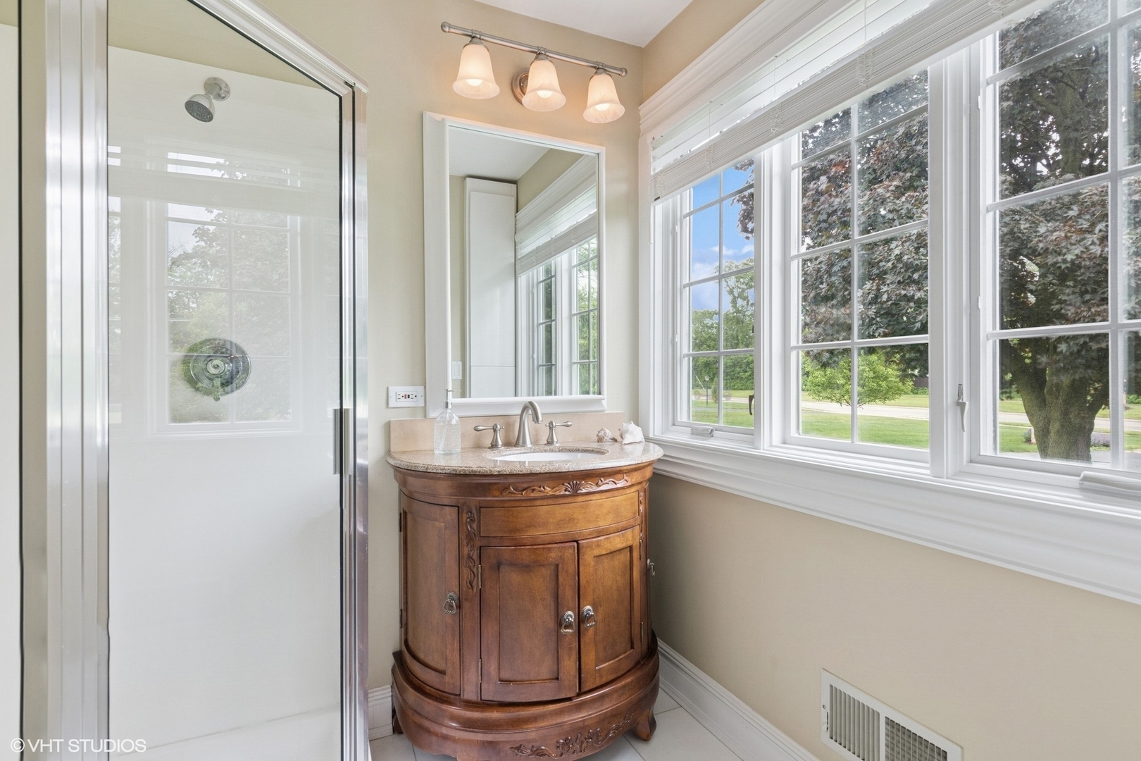 6730 S Madison Street, Willowbrook, IL 60527