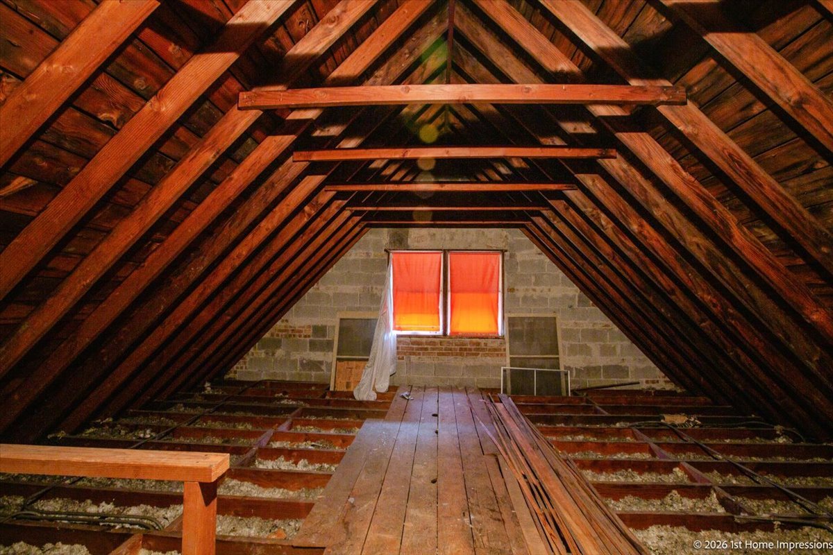 9726 S Peoria Street, Chicago, IL 60643