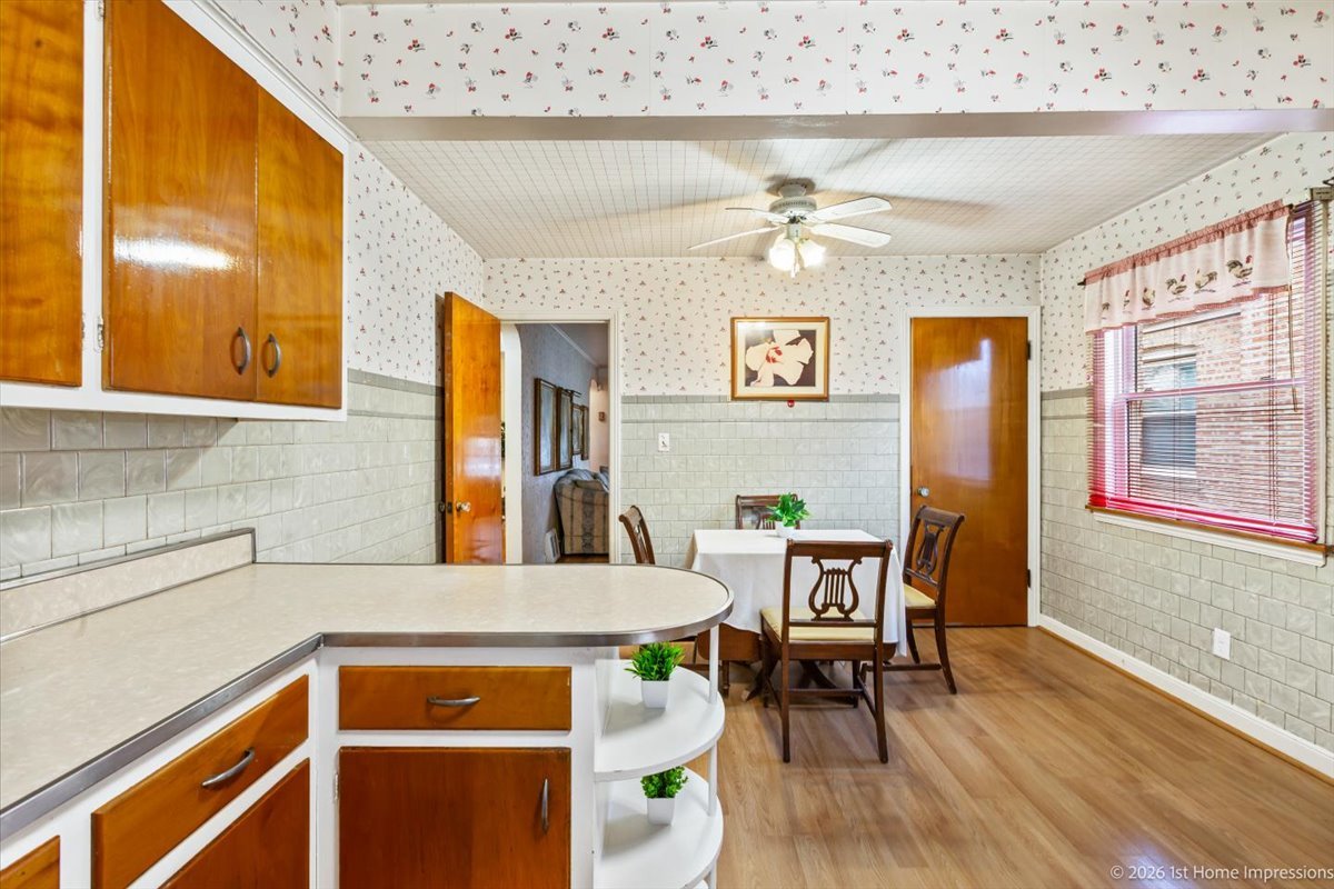 9726 S Peoria Street, Chicago, IL 60643