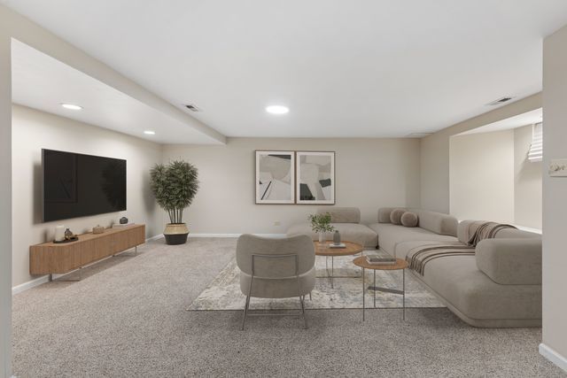 11602 Briarwood Lane, Burr Ridge, IL 60527