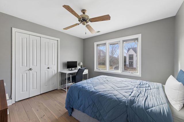 11602 Briarwood Lane, Burr Ridge, IL 60527