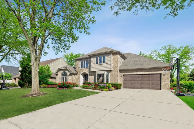 11602 Briarwood Lane, Burr Ridge, IL 60527