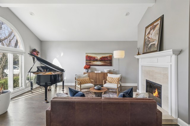 11602 Briarwood Lane, Burr Ridge, IL 60527