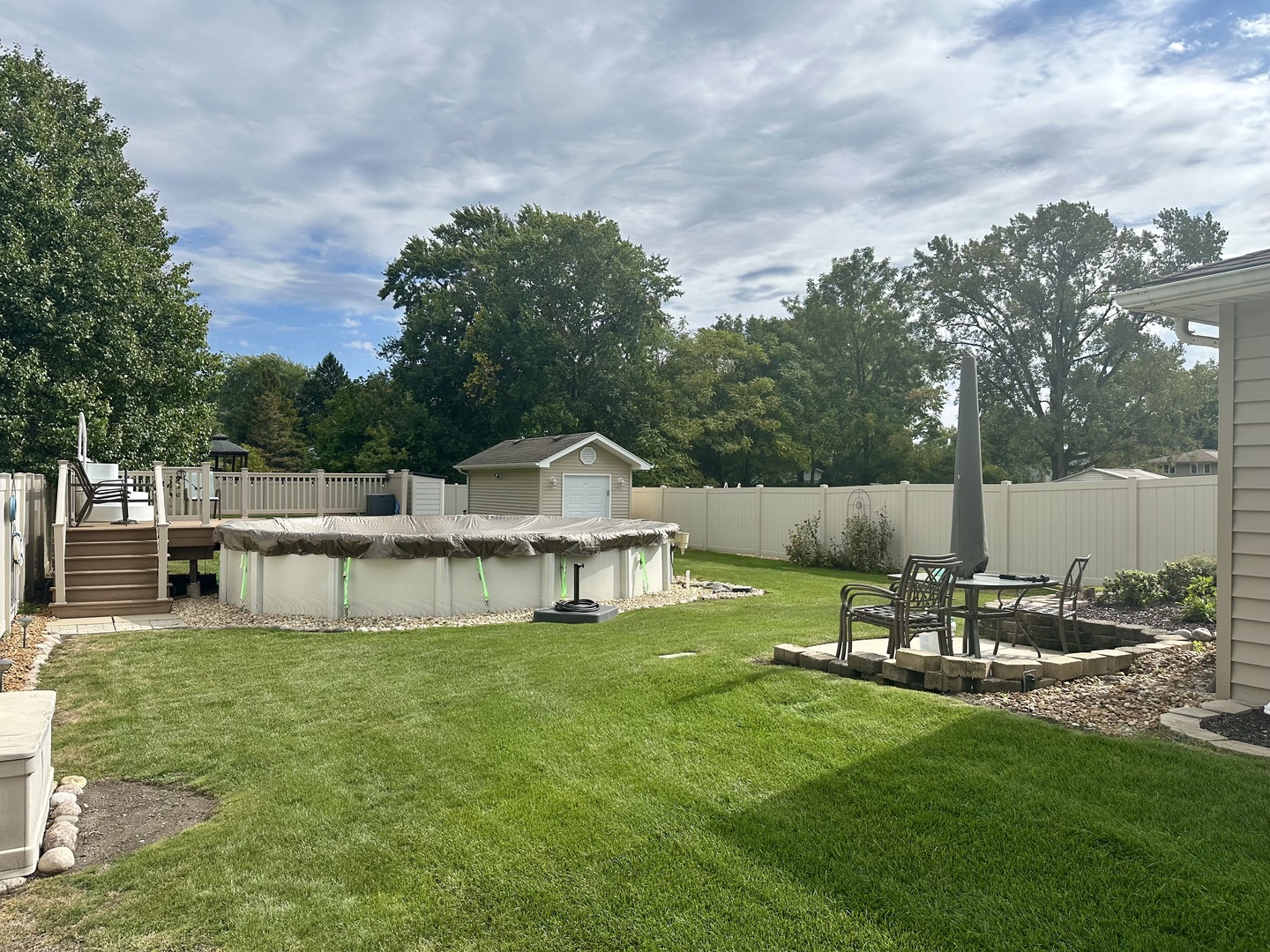 14221 Kilbourne Avenue, Crestwood, IL 60418