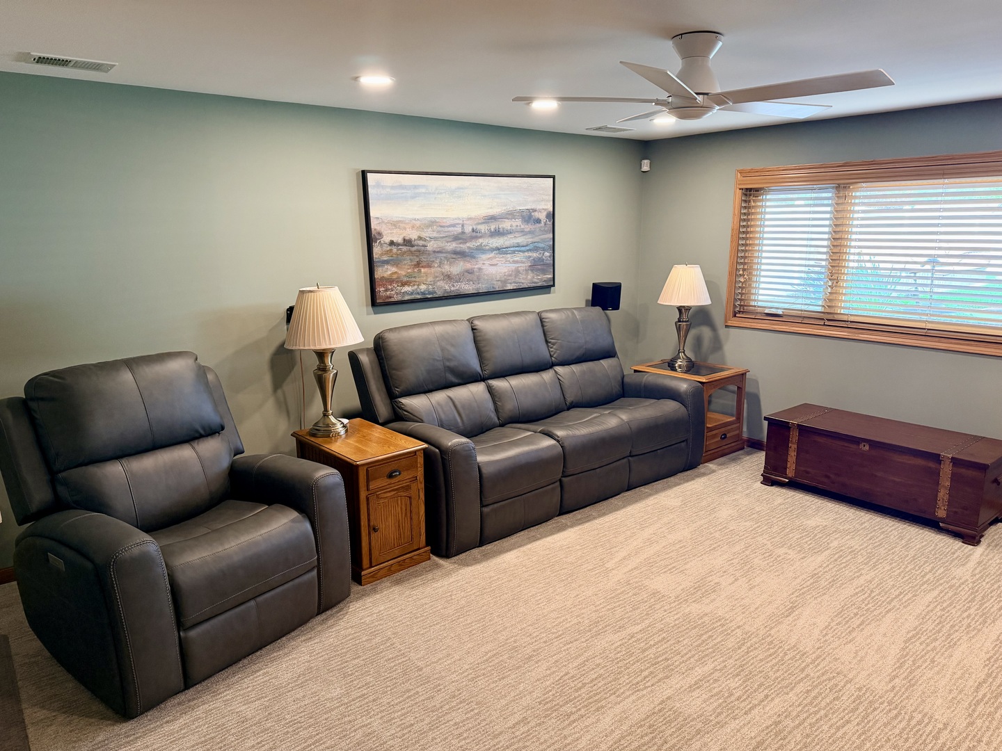 14221 Kilbourne Avenue, Crestwood, IL 60418