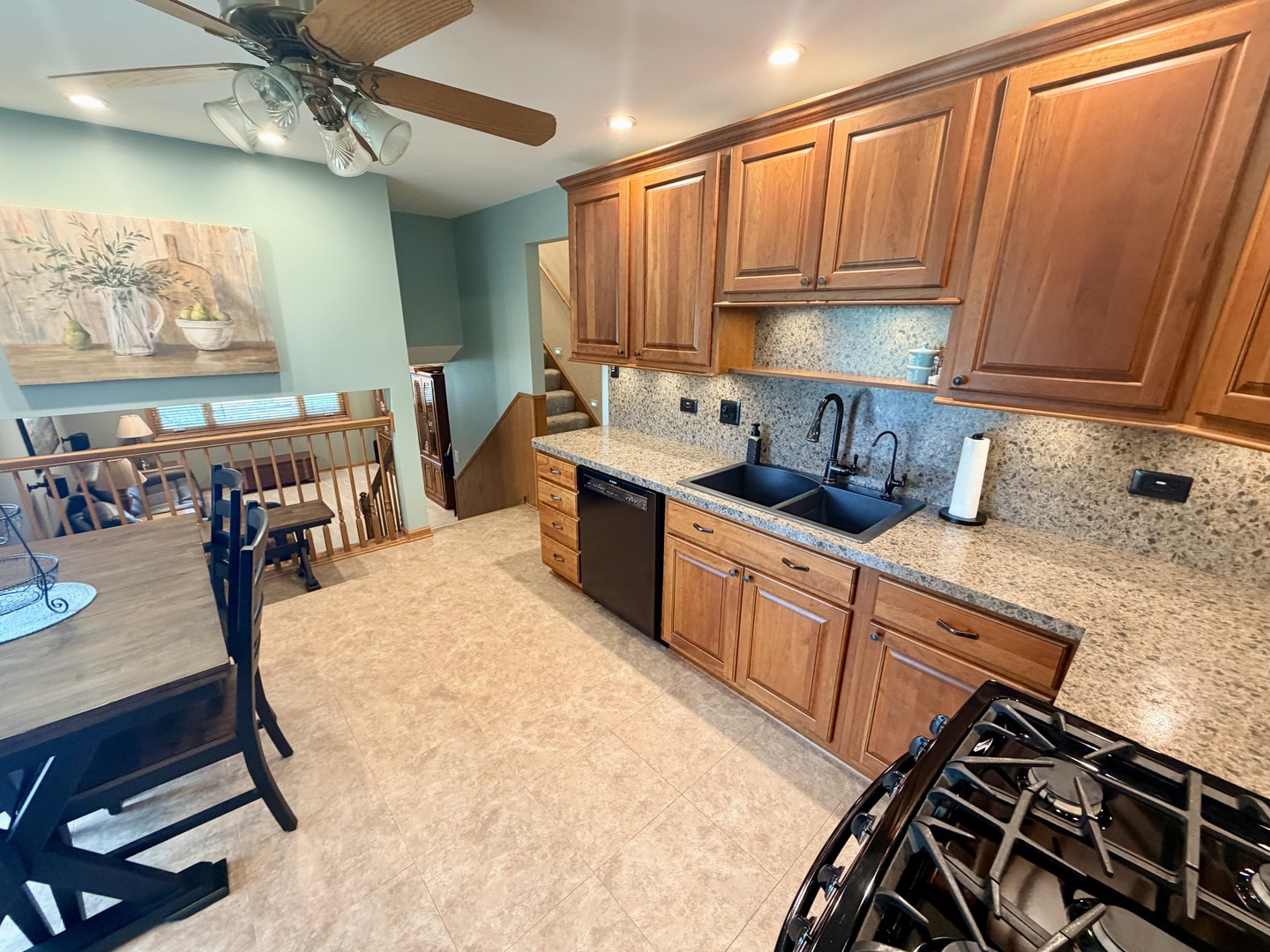 14221 Kilbourne Avenue, Crestwood, IL 60418