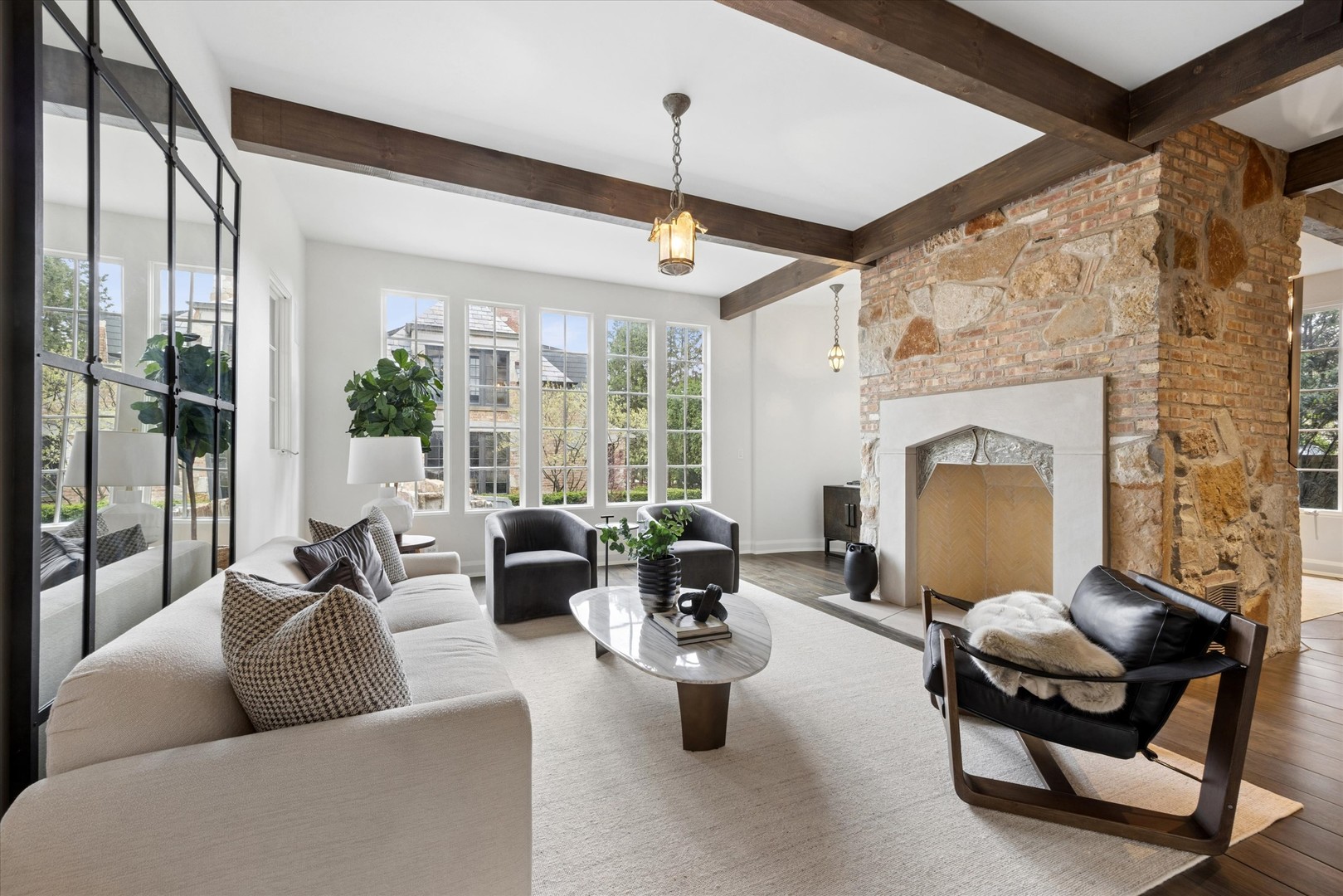 132 S Park Avenue, Hinsdale, IL 60521