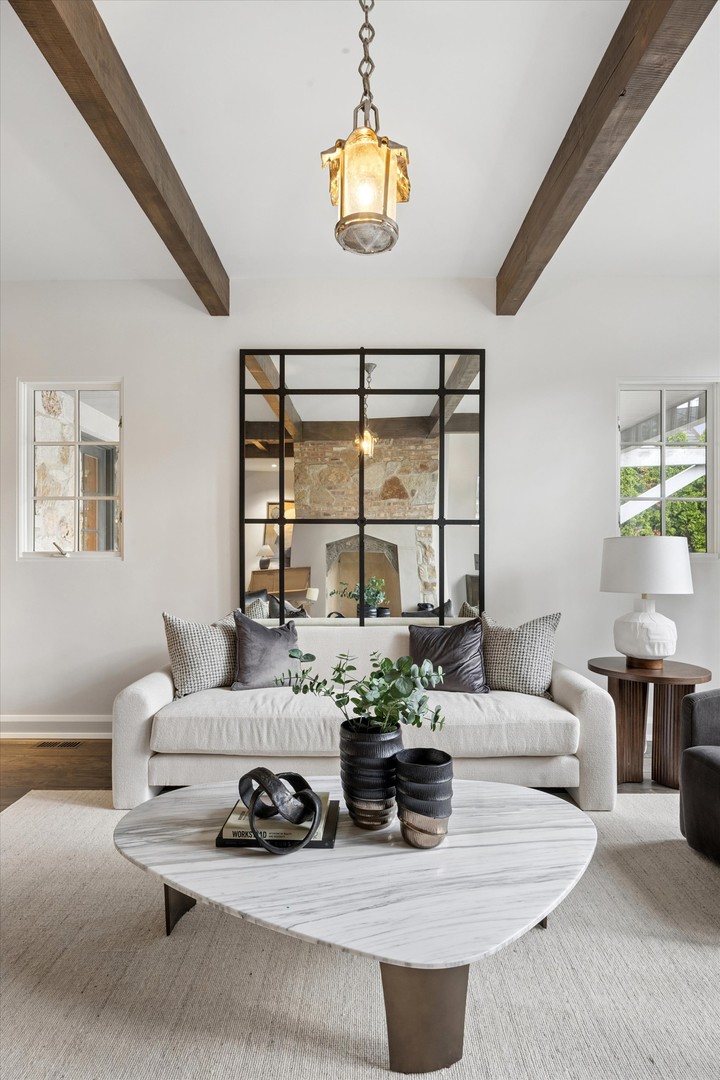 132 S Park Avenue, Hinsdale, IL 60521