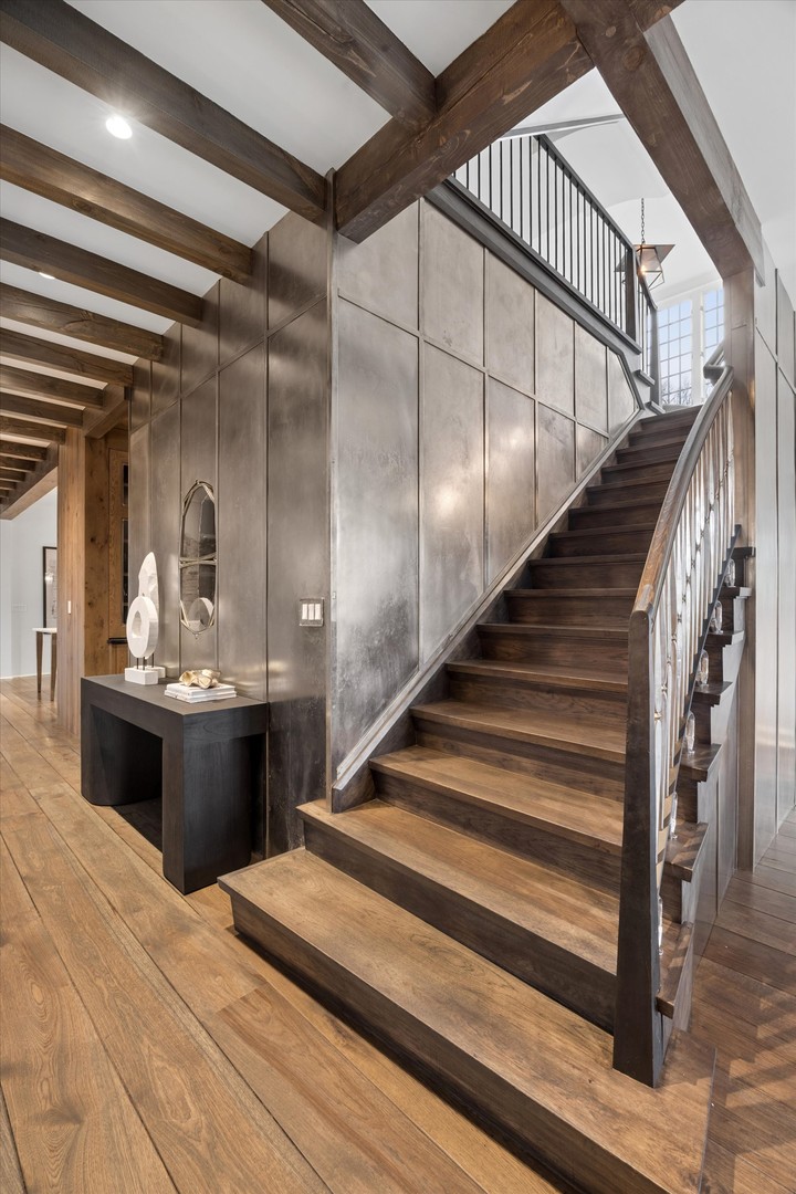 132 S Park Avenue, Hinsdale, IL 60521