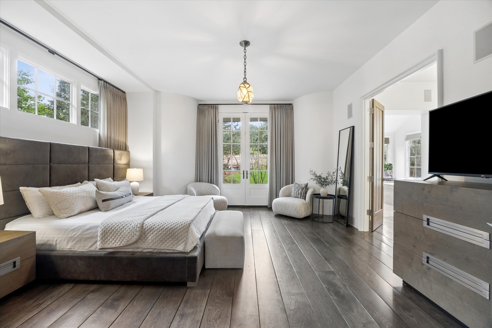 132 S Park Avenue, Hinsdale, IL 60521