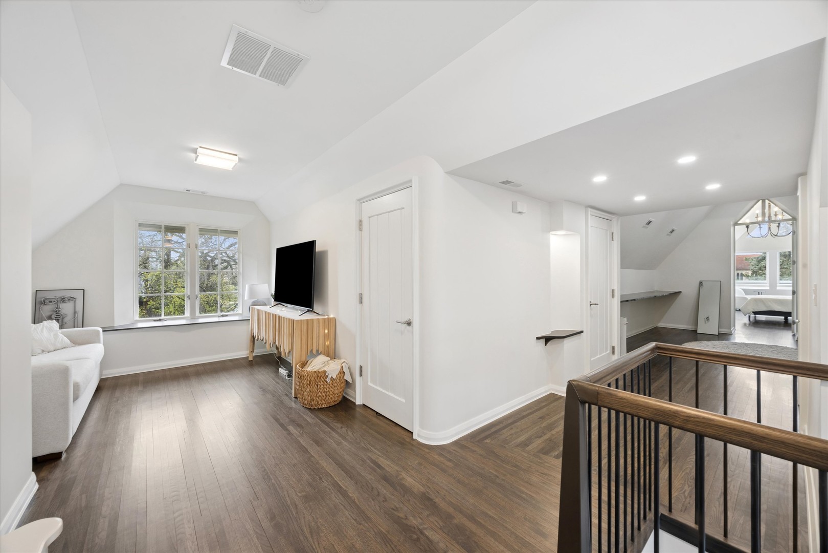 132 S Park Avenue, Hinsdale, IL 60521