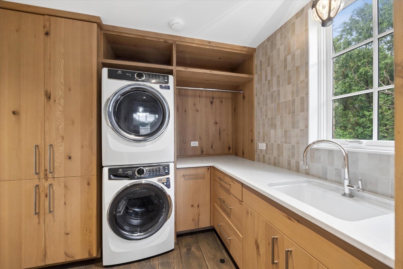 132 S Park Avenue, Hinsdale, IL 60521