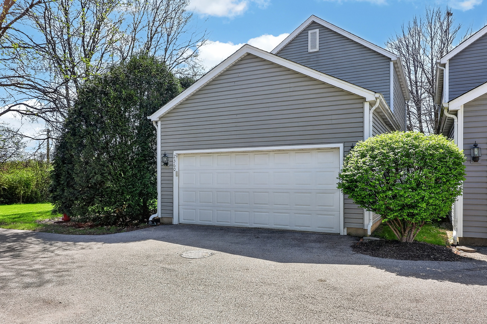 2360 Woodhill Court, Plainfield, IL 60586