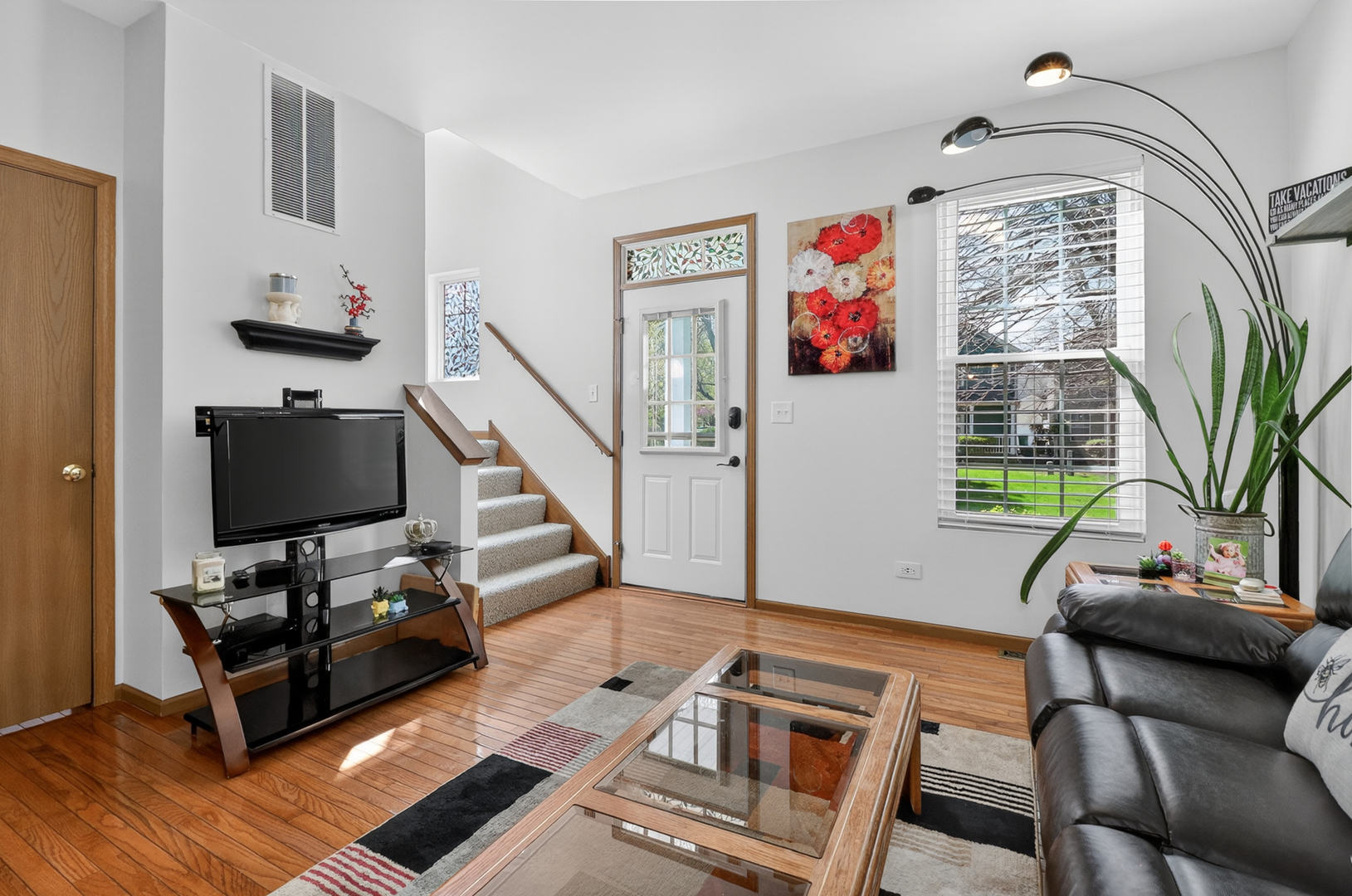 2360 Woodhill Court, Plainfield, IL 60586