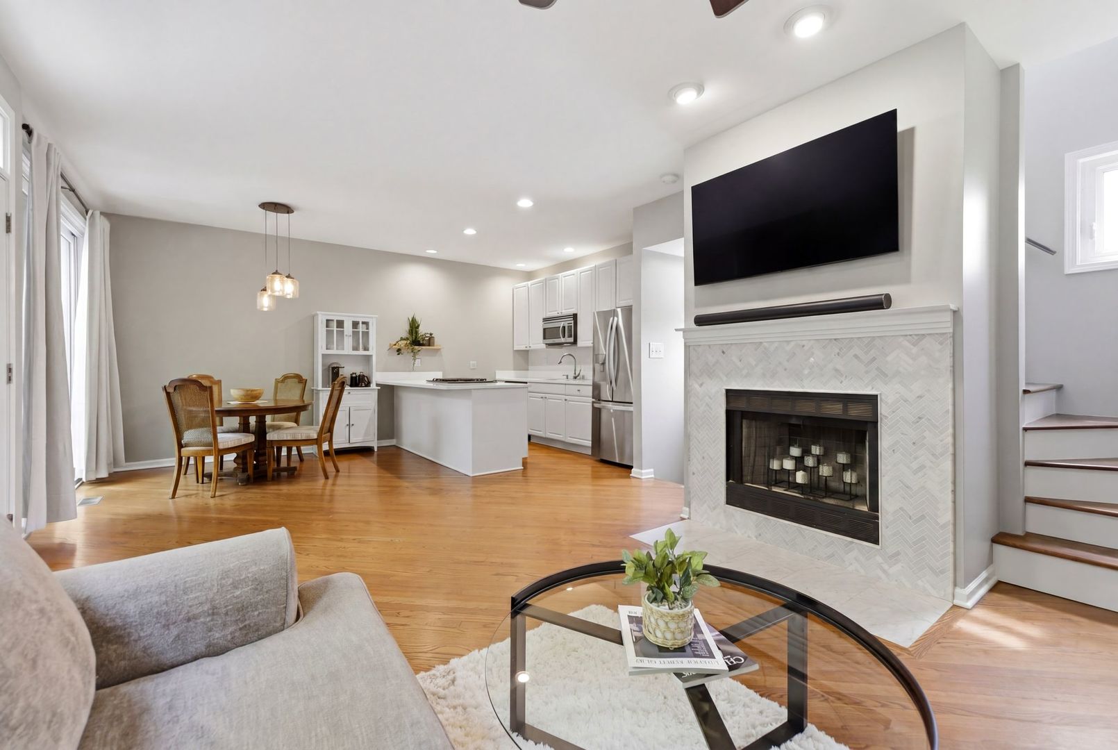 1840 W Diversey Parkway #B, Chicago, IL 60614