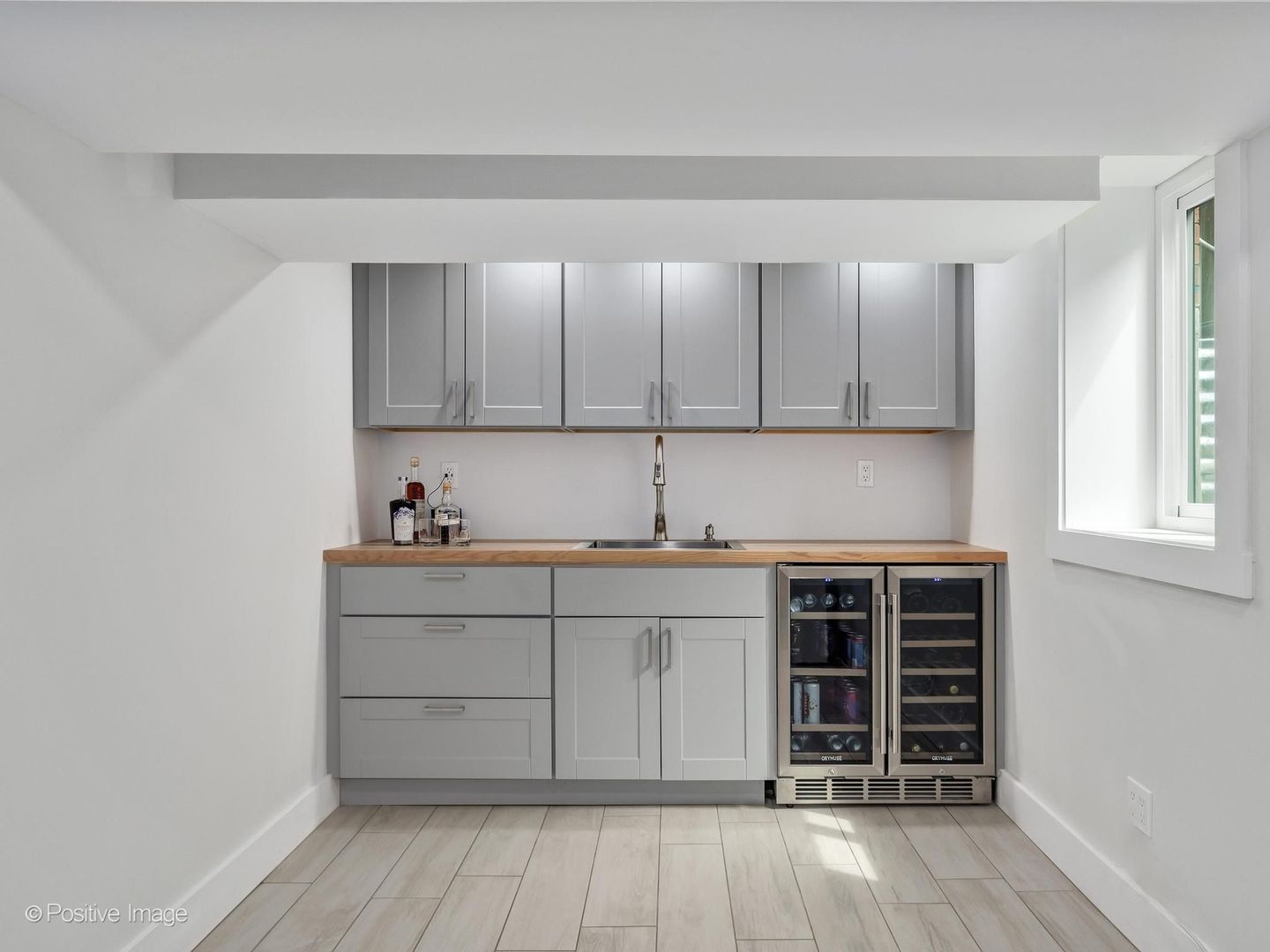 525 N Stone Avenue, La Grange Park, IL 60526