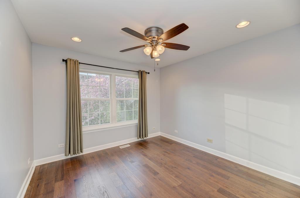 2222 Seaver Lane #2222, Hoffman Estates, IL 60169