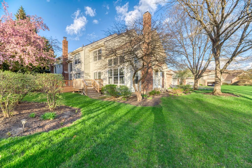 2222 Seaver Lane #2222, Hoffman Estates, IL 60169