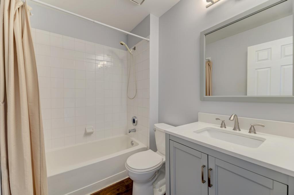 2222 Seaver Lane #2222, Hoffman Estates, IL 60169