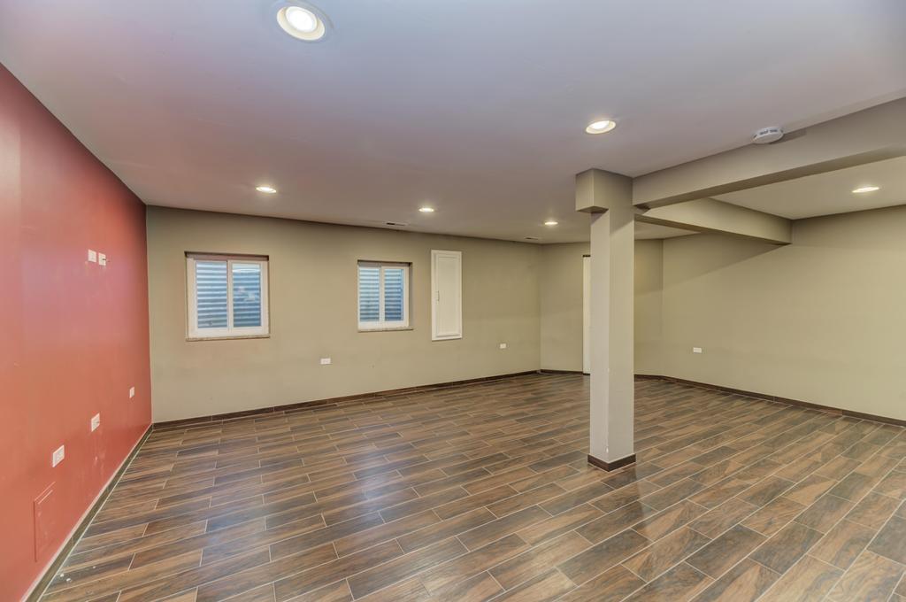 2222 Seaver Lane #2222, Hoffman Estates, IL 60169