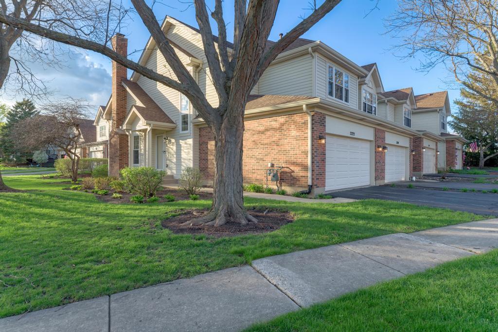 2222 Seaver Lane #2222, Hoffman Estates, IL 60169