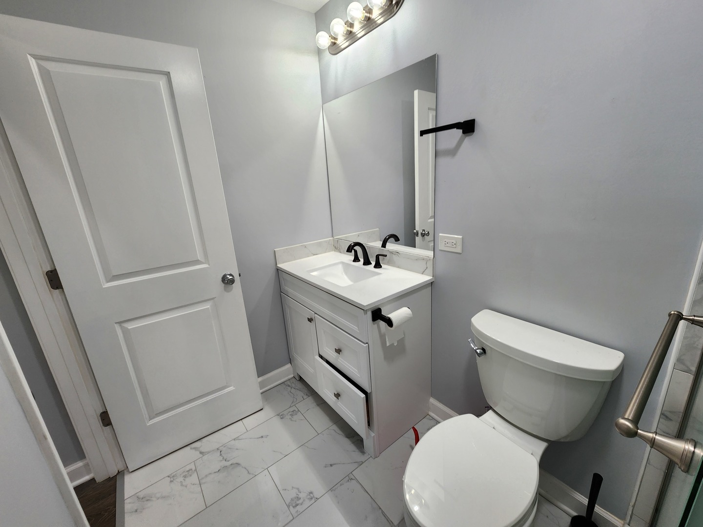 88 Gromer Road, Elgin, IL 60120