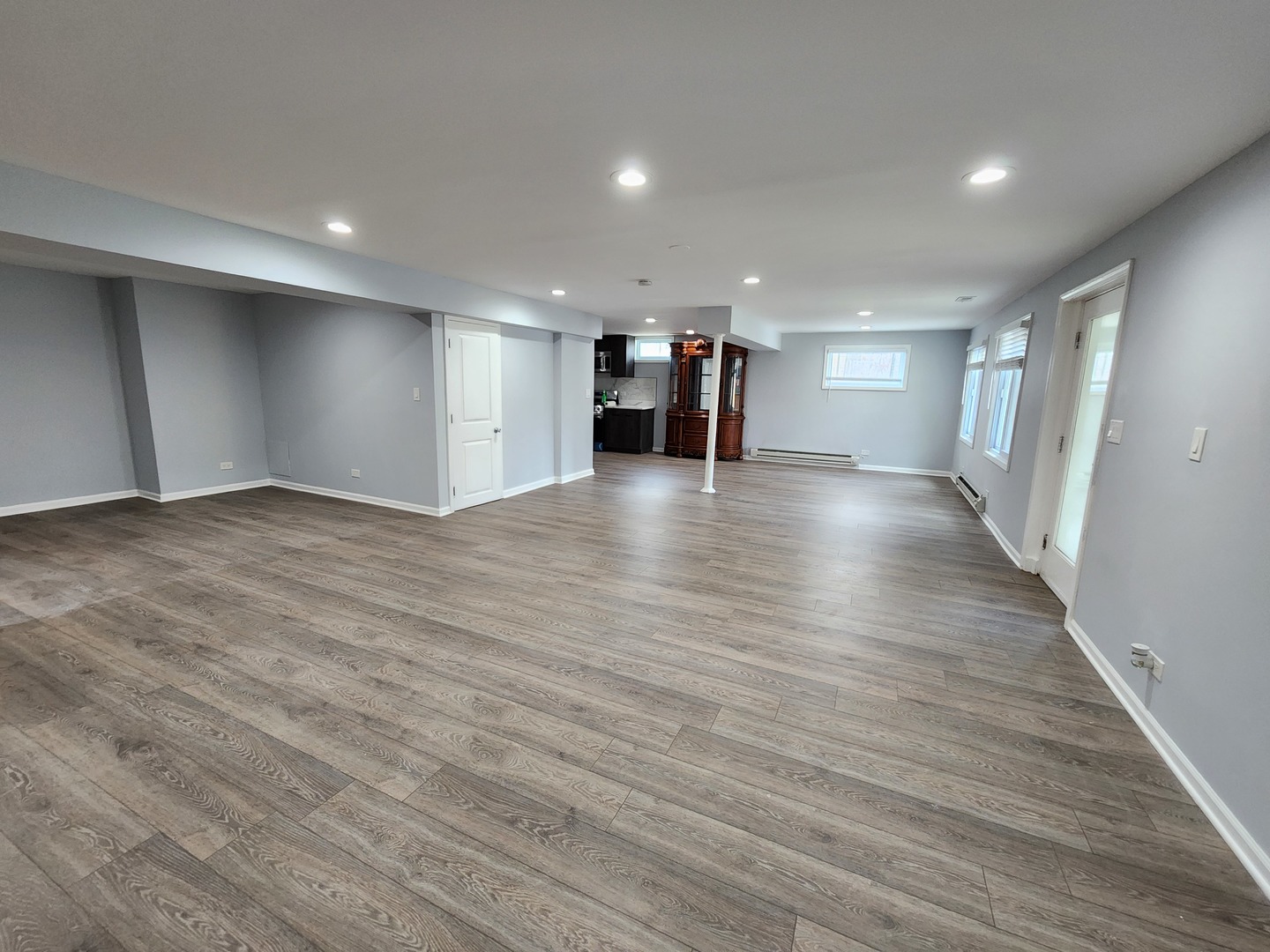 88 Gromer Road, Elgin, IL 60120