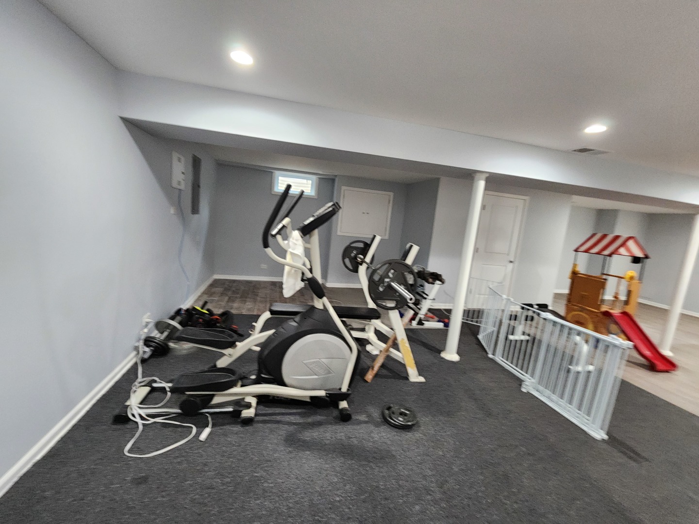 88 Gromer Road, Elgin, IL 60120