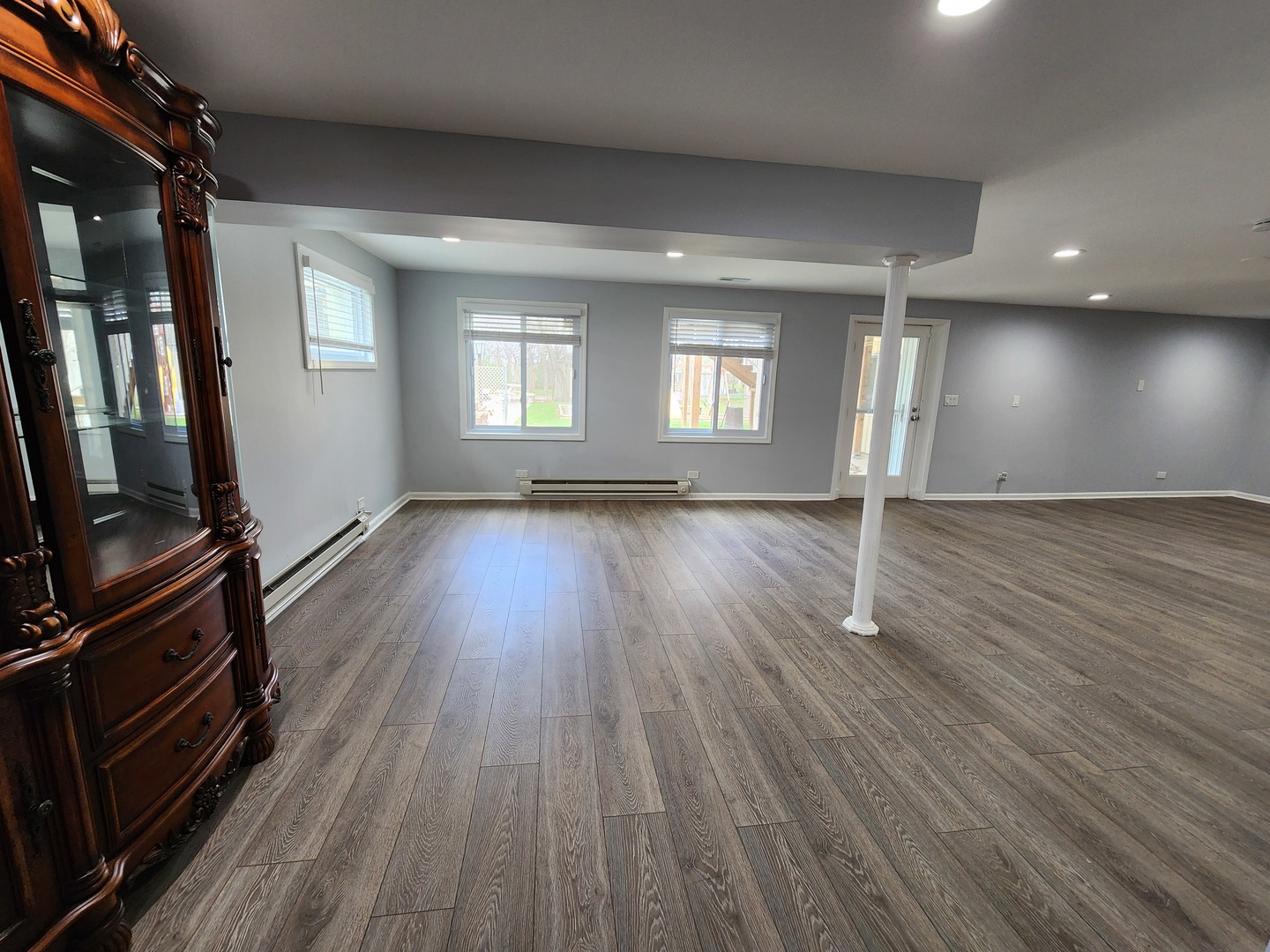 88 Gromer Road, Elgin, IL 60120