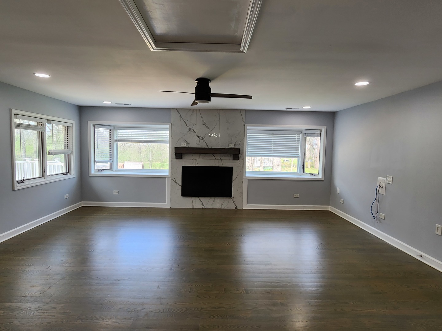 88 Gromer Road, Elgin, IL 60120