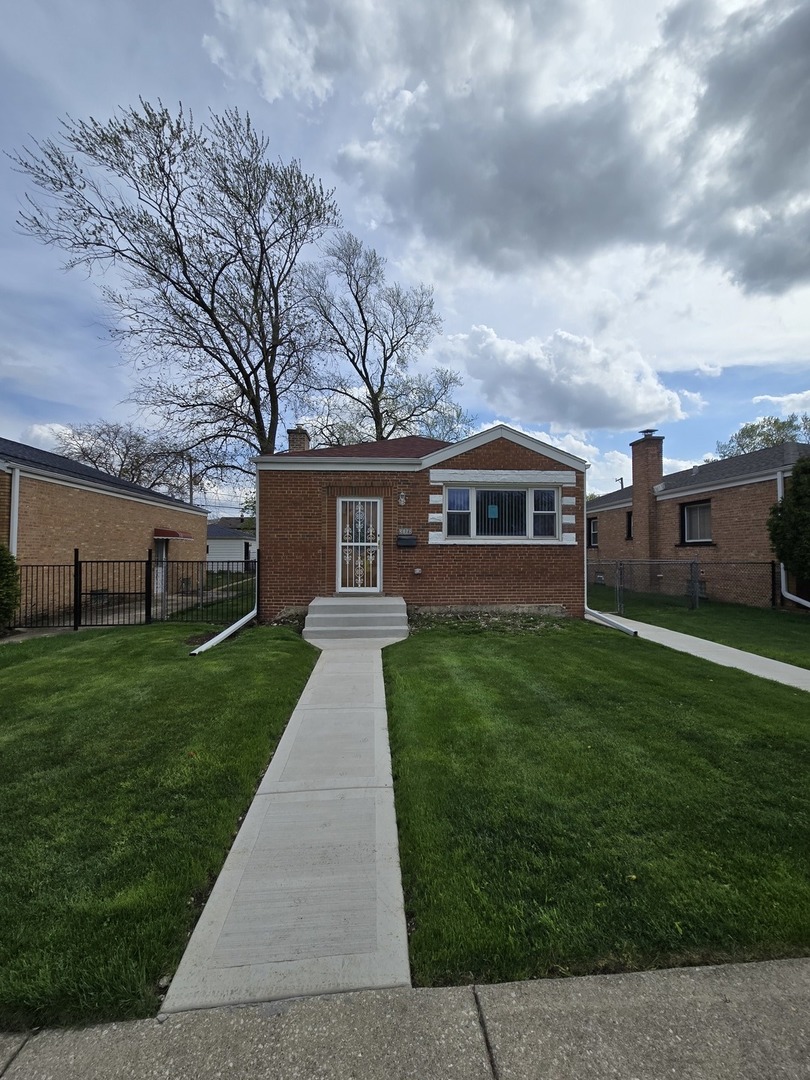 3416 Adams Street, Bellwood, IL 60104