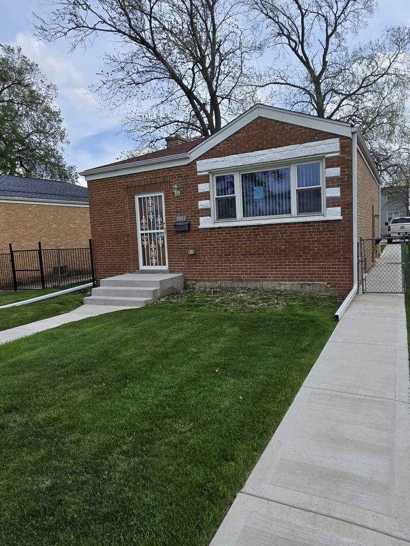 3416 Adams Street, Bellwood, IL 60104