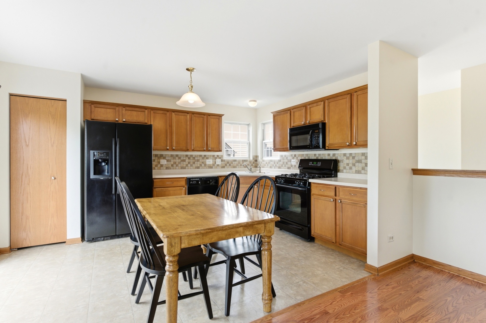 2501 Timber Springs Drive, Joliet, IL 60432