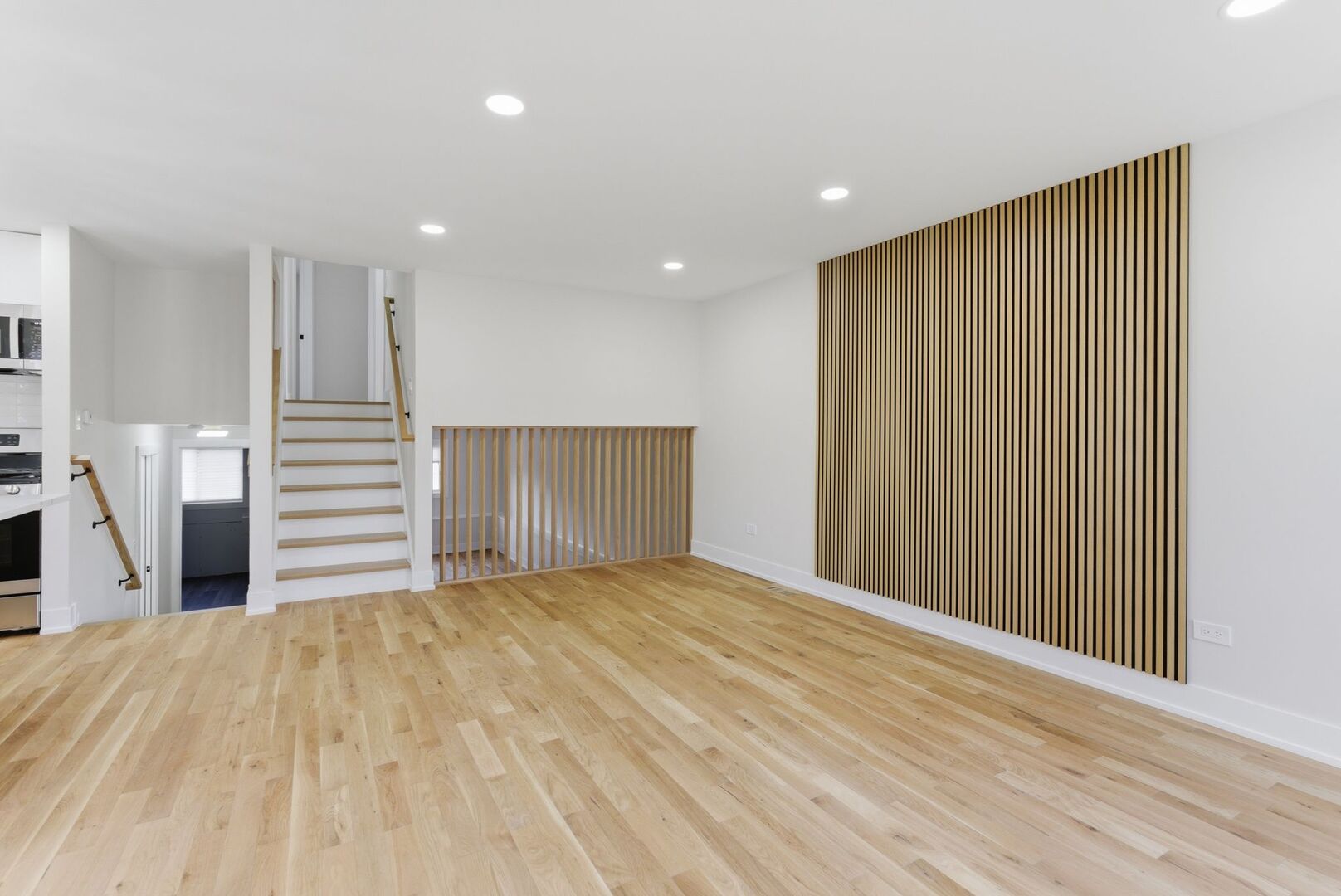 16801 90th Avenue, Orland Hills, IL 60487